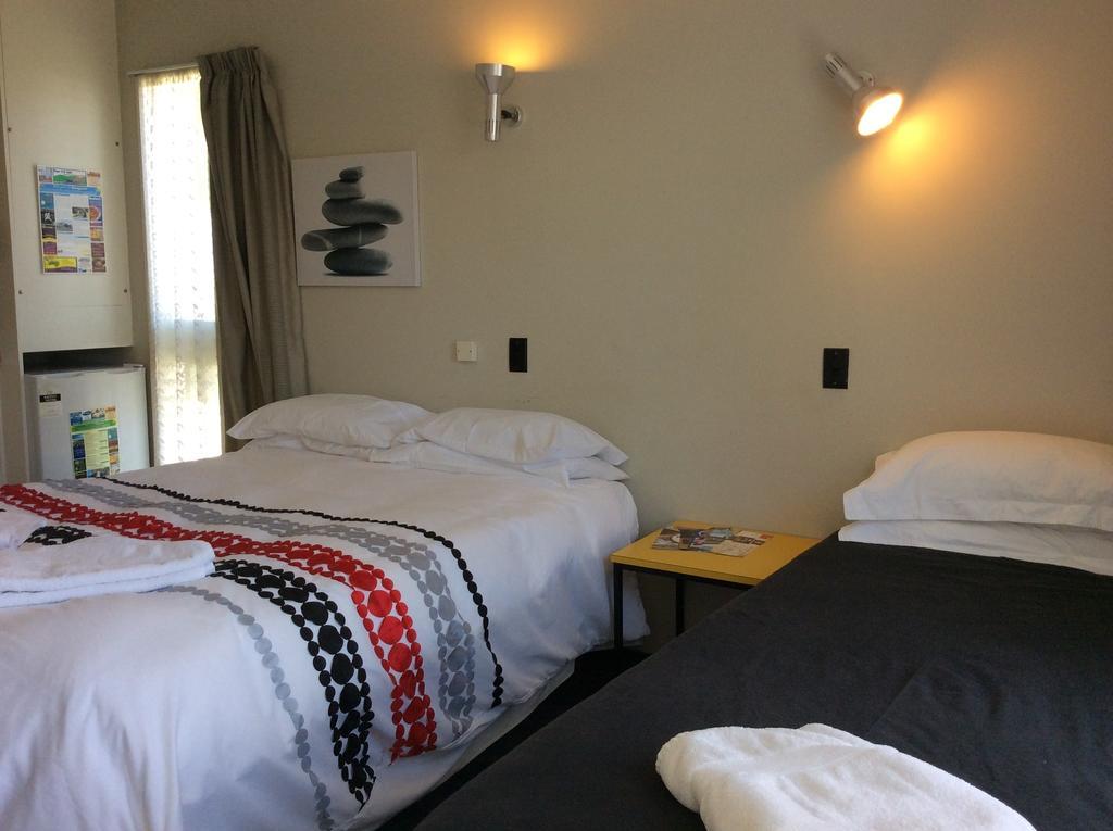 Acacia Park Motel Whanganui Extérieur photo